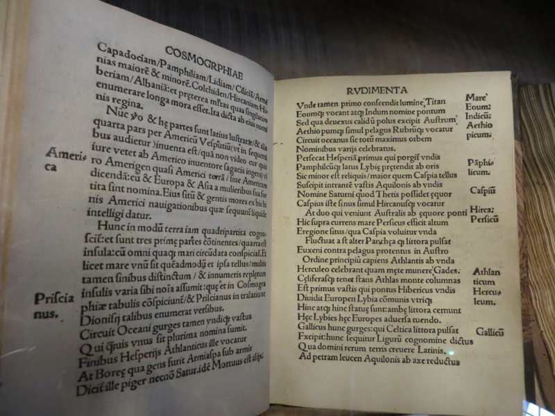 Cosmographiae Introductio  1507 von Matthias Ringmann in der Bibliotheque Humaniste in Selestat (HHL 9-2013)