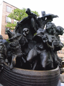 Narrenschiffbrunnen in  Nürnberg  von Jürgen Weber (Foto HHL 8-12)