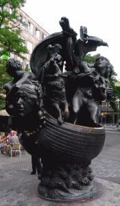 Narrenschiffbrunnen in  Nürnberg  von Jürgen Weber (Foto HHL 8-12)